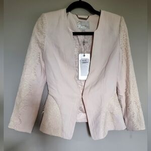Elegant feminine vero moda blazer lace details